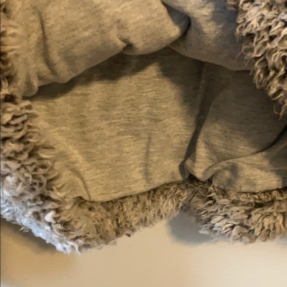 Sherpa pullover - Picture 3 of 4